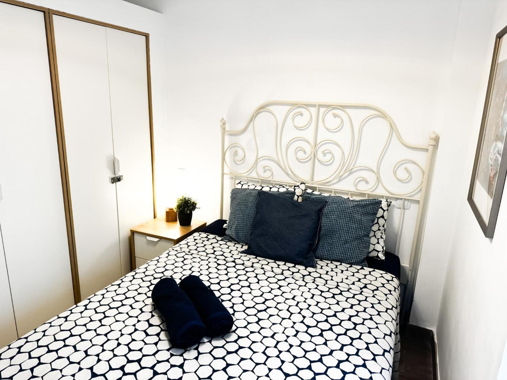 Blu Flats Madrid El Retiro Apartment Exterior photo